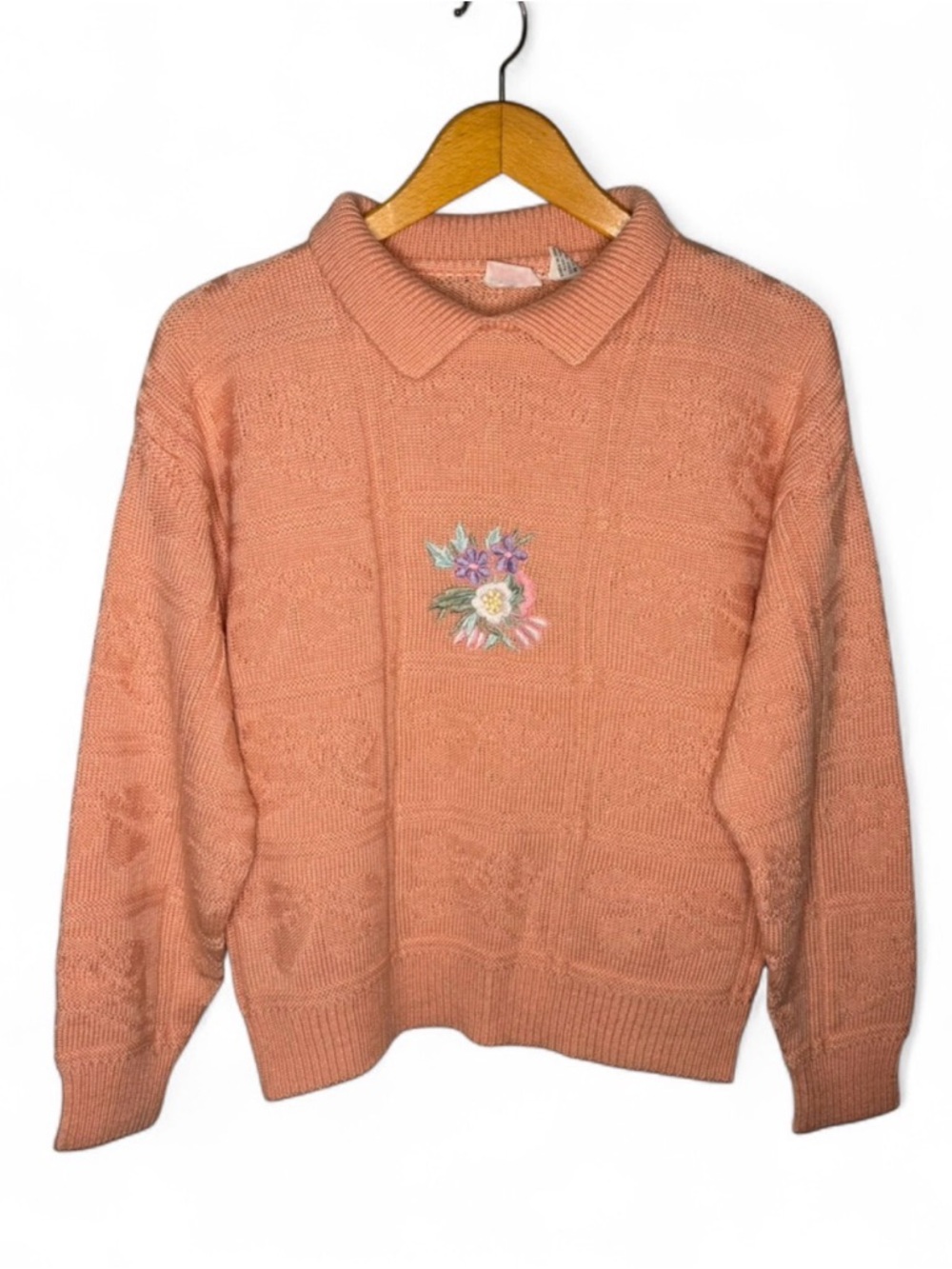 Vintage Avon Fashions Peach Embroidered Collared Sweater Size Medium